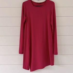 Miik Size XS  Square Neck, Tunic with side slit colour Bordeaux
